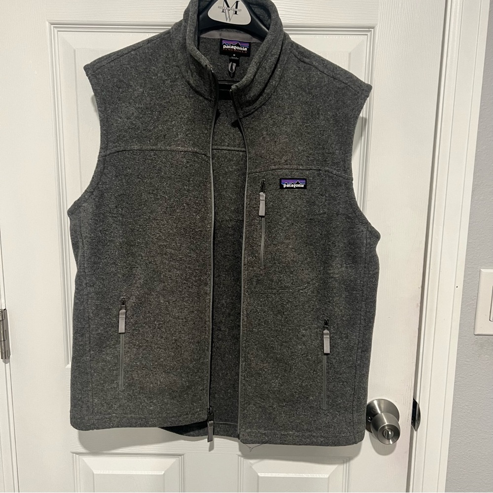 Men’s Gray Patagonia Synchilla Vest Full Zip Vest Medium men